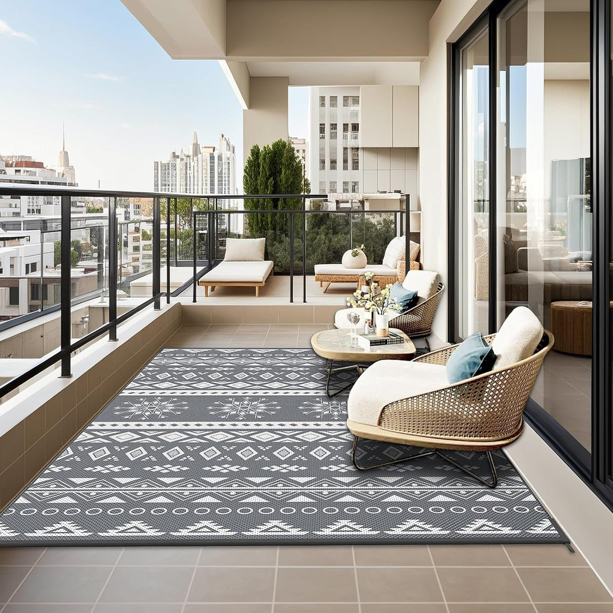 Reversible Waterproof Outdoor Rug for Patio & Camping